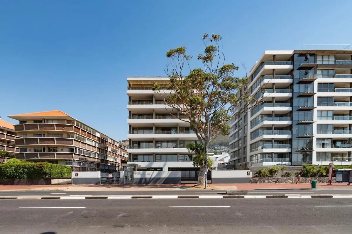 Charming Studio Apartment In Greenpoint Cape Town